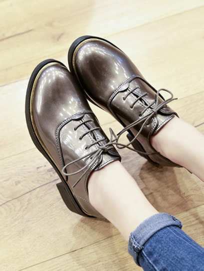 Mystical and Mysterious: Witch-Inspired Oxford Shoes for a Magical Look